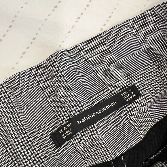 Zara plaid high waisted shorts - Picture 4 of 4